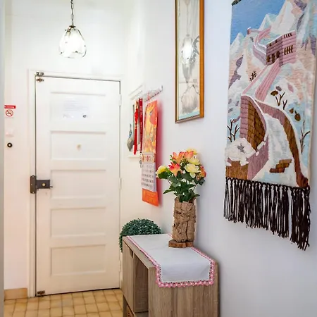 Casa De Beijing ,near Airport-expo * Лиссабон